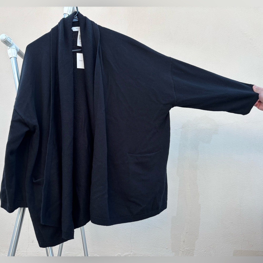 Aritzia Nook Merino Wool Black Oversized Women's Cardigan Sweater - Picture 8 of 14